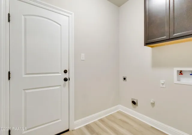 22nd image of 213 Berg Ct, Youngsville, LA 70592 | MLS# 2600006998