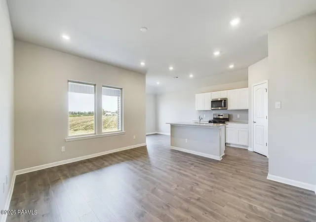 Photo 2 of Single family home for sale at 125 Colett Dr, Sunset, LA 70584 | MLS# 2600006623 | Listing updated on 2026-08-17