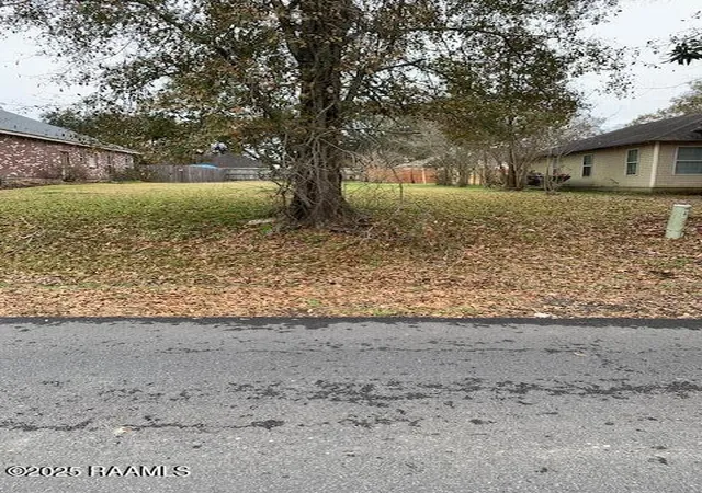 Photo 3 of Land for sale at 202 Grossie Dr, Lafayette, LA 70501 | MLS# 25000818 | Listing updated on 2026-07-31