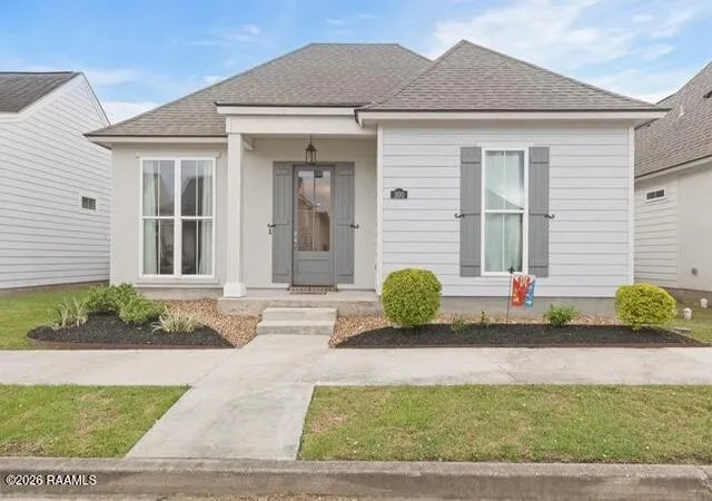 Homes for sale in Youngsville, LA | 300 Harvey Cay Ln, Youngsville, LA 70592 | MLS# 2600003530