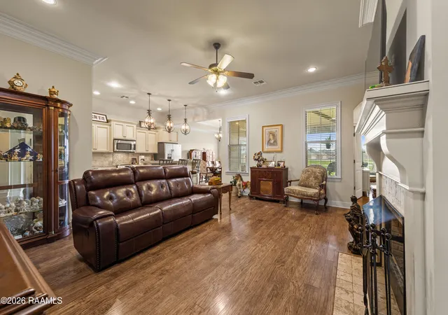 Photo 3 of Single family home for sale at 226 Crenshaw Dr, Lafayette, LA 70508 | MLS# 2600007549 | Listing updated on 2026-09-15