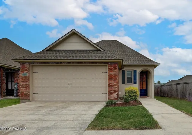 1st image of 919 Russo St, New Iberia, LA 70563 | MLS# 2600007621