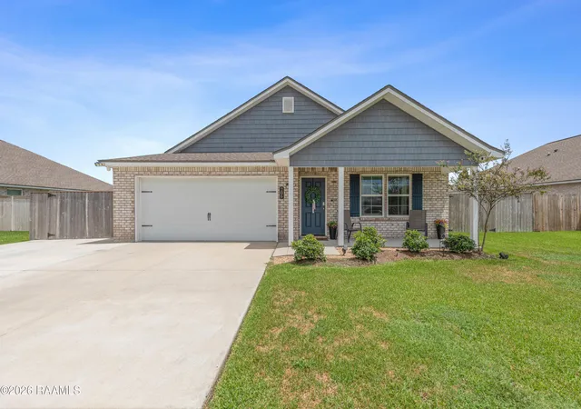 3rd image of 706 Timberstone Dr, New Iberia, LA 70563 | MLS# 2600007810
