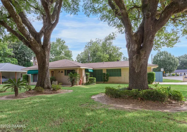 2nd image of 98 Sunny Ln, Lafayette, LA 70506 | MLS# 2600007835