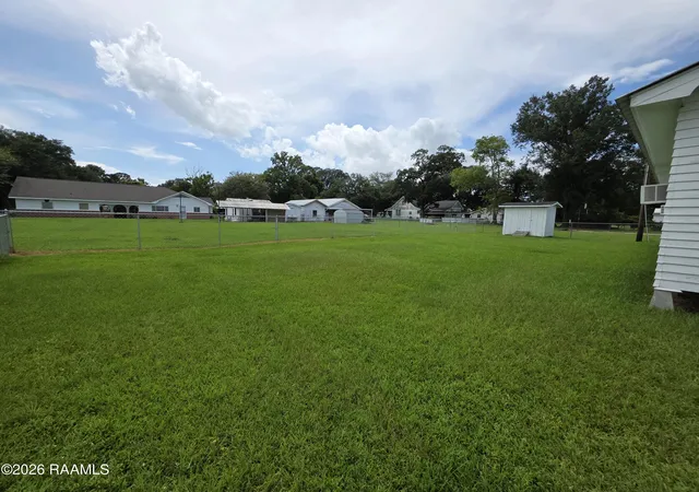 Photo 9 of Sale Pending at 276 Landry St, Sunset, LA 70584 | MLS# 2600006543 | Listing updated on 2026-09-11