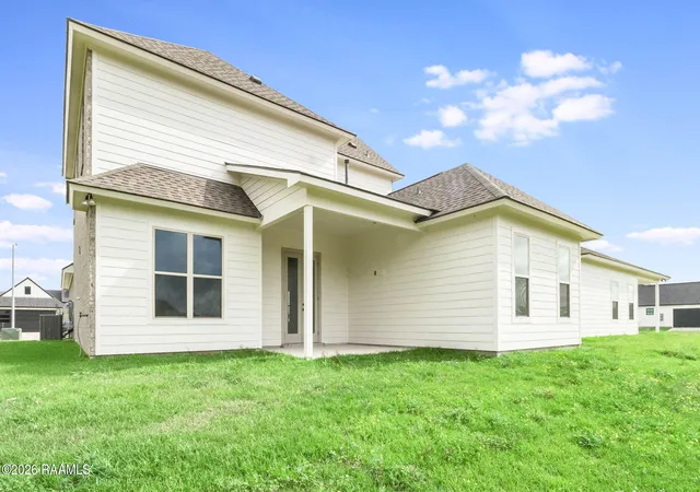 24th image of 305 Benson Grove Dr, Youngsville, LA 70592 | MLS# 2500000858