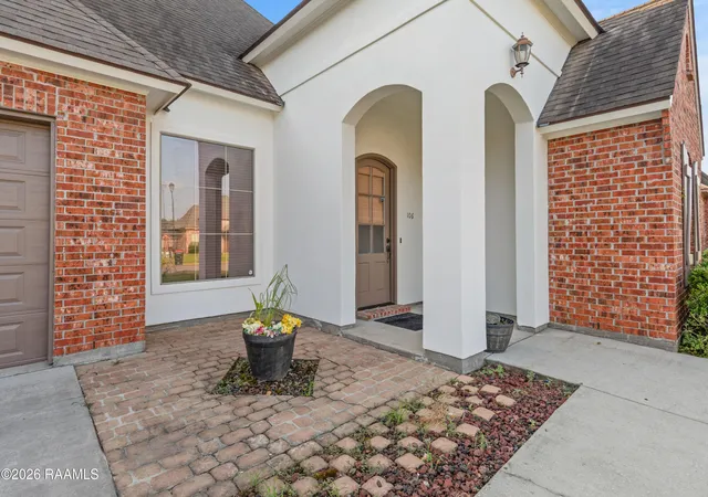 Photo 3 of Single family home for sale at 106 Range Dr, Lafayette, LA 70508 | MLS# 2600007348 | Listing updated on 2026-08-12