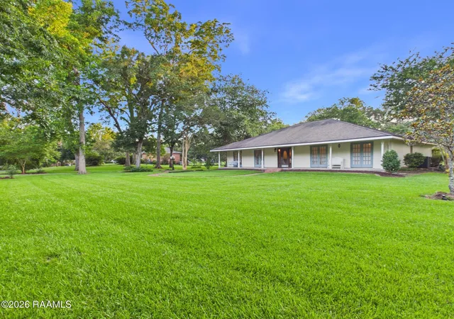 image of 127 Beau Coteau Pkwy, Broussard, LA 70518 | MLS# 2600005170