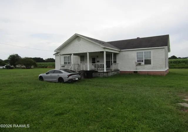 Photo 1 of Sale Pending at 612 Katherine St, Jeanerette, LA 70544 | MLS# 2600007414 | Listing updated on 2026-08-26