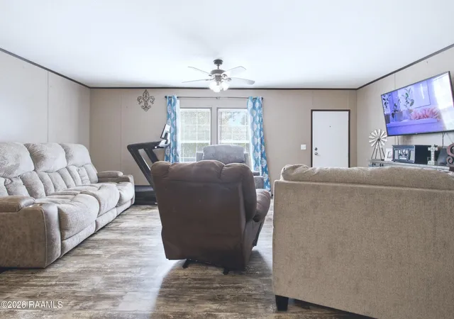Photo 2 of Manufactured home for sale at 1019 2nd Street, Pine Prairie, LA 70576 | MLS# 2600006605 | Listing updated on 2026-08-31