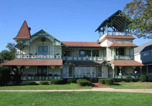 1st image of 61 Ocean Ave, Oak Bluffs, MA 02557