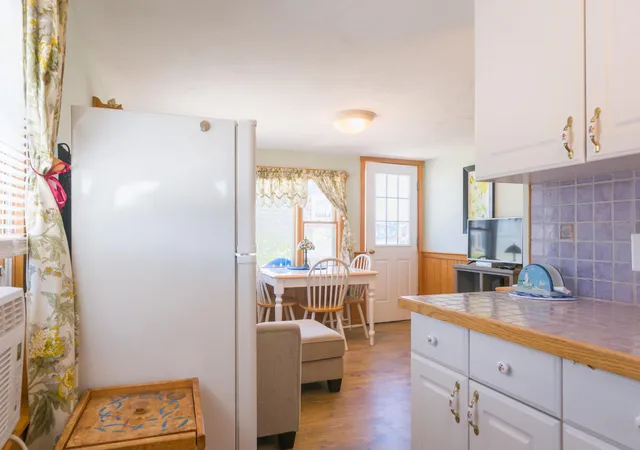 Photo 4 of Condominium at 203 North Shore Blvd #F, East Sandwich, MA 02537 | MLS# 22400463 | | Sold on 2024-09-17
