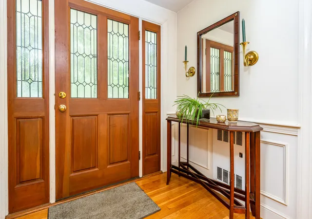Photo 4 of Sale Pending at 2 Marie Ln, East Sandwich, MA 02537 | MLS# 22402829 | Listing updated on 2025-11-11