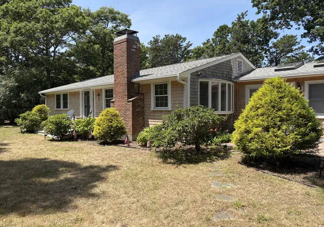 1st image of 375 Meetinghouse Rd, Eastham, MA 02642 | MLS# 22603714