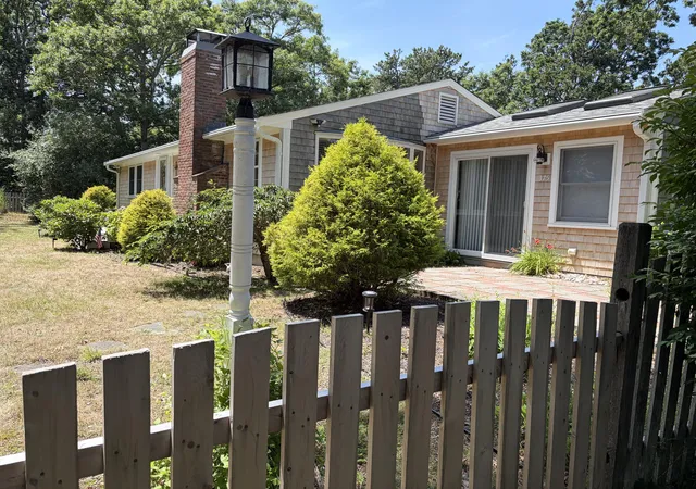 2nd image of 375 Meetinghouse Rd, Eastham, MA 02642 | MLS# 22603714