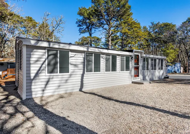2nd image of 310 Old Chatham Rd, South Dennis, MA 02660