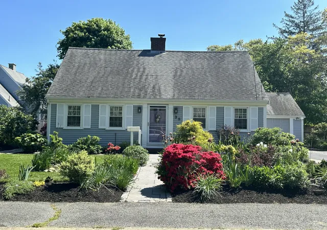 1st image of 35 Walnut St, Hyannis, MA 02601 | MLS# 22501094