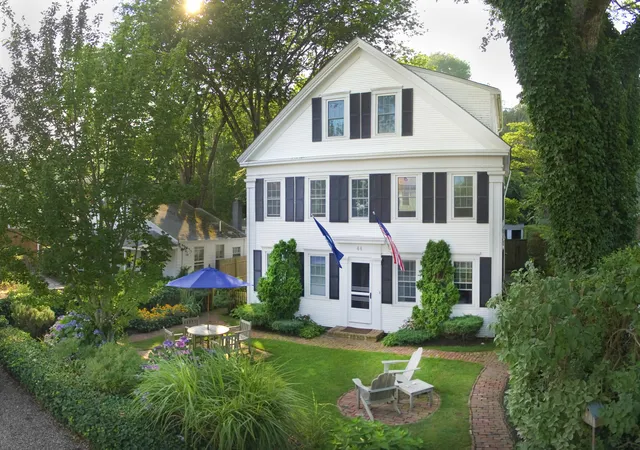 1st image of 44 Commercial St, Provincetown, MA 02657 | MLS# 22502395