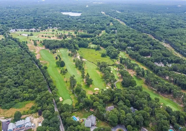 3rd image of 44 Iris Ln, Yarmouth Port, MA 02675 | MLS# 22504157