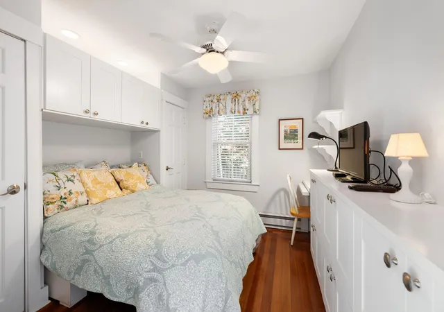 2nd image of 176 Commercial St #U2, Provincetown, MA 02657 | MLS# 22504637