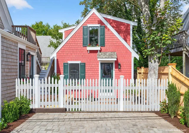 1st image of 10 Bradford St #Unit 4, Provincetown, MA 02657 | MLS# 22504662