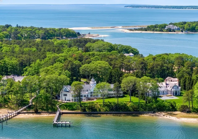 1st image of 168 Garrison Ln, Osterville, MA 02655 | MLS# 22505080
