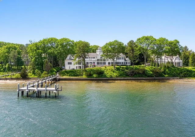 2nd image of 168 Garrison Ln, Osterville, MA 02655 | MLS# 22505080
