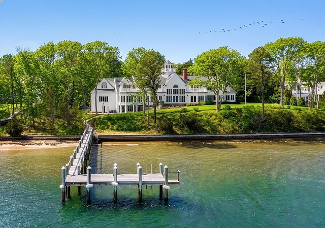 3rd image of 168 Garrison Ln, Osterville, MA 02655 | MLS# 22505080