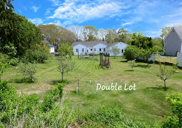 Homes for sale in Buzzards Bay, MA | 19 Lafayette Ave, Buzzards Bay, MA 02532 | MLS# 22602617