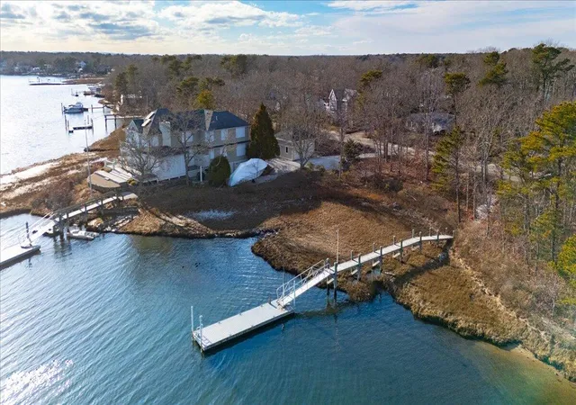 Homes for sale in Mashpee, MA | 197 Monomoscoy Rd, Mashpee, MA 02649 | MLS# 22505890