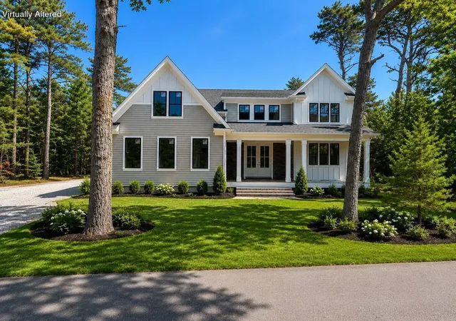1st image of 4 Osprey Ct, Mashpee, MA 02649 | MLS# 22602118