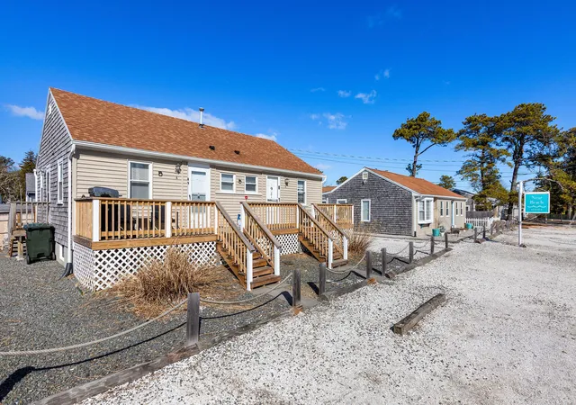 3rd image of 183 Captain Chase Rd, Dennis Port, MA 02639
