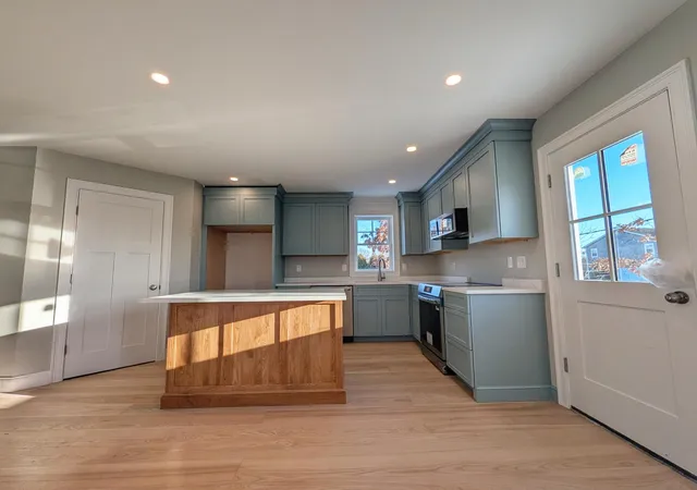 Homes for sale in Bourne, MA | 46 Holt Rd, Bourne, MA 02532