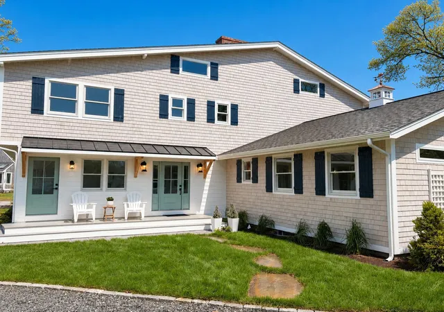 Homes for sale in East Falmouth, MA | 531 Menauhant Rd, East Falmouth, MA 02536 | MLS# 22600808