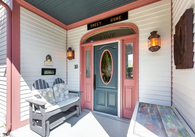 Photo 3 of Single family home for sale at 10 Somerset Rd, Provincetown, MA 02657 | MLS# 22602033 | Listing updated on 2026-10-09