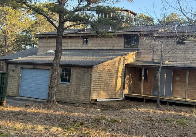 Photo 3 of Single family home for sale at 205 Blue Heron Rd, Wellfleet, MA 02667 | MLS# 22601154 | Listing updated on 2026-08-11