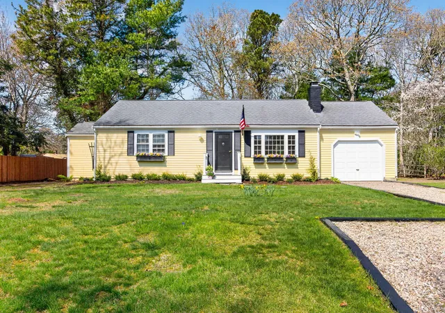 Homes for sale in Osterville, MA | 55 Seth Goodspeed Wy, Osterville, MA 02655 | MLS# 22601981