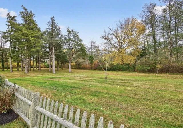 5th image of 25 Whig St, Dennis, MA 02638 | MLS# 22601055
