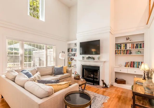 Homes for sale in Mashpee, MA | 15 Hampton Ct #UNIT 15, Mashpee, MA 02649 | MLS# 22601082