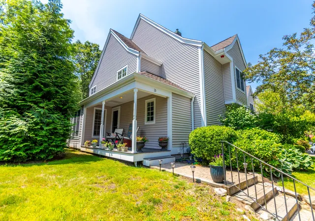 Homes for sale in Mashpee, MA | 15 Hampton Ct #UNIT 15, Mashpee, MA 02649 | MLS# 22601082