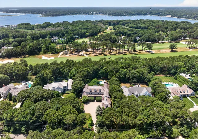 2nd image of 179 Pineleigh Path, Osterville, MA 02655 | MLS# 22602488