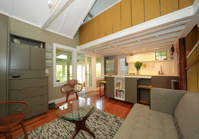 1st image of 262 Bradford St #U2, Provincetown, MA 02657 | MLS# 22601758