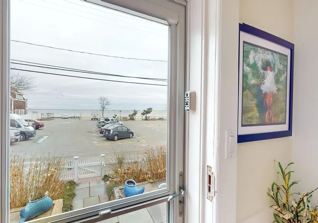 4th image of 54 Commercial St #UNIT 3, Provincetown, MA 02657 | MLS# 22601441