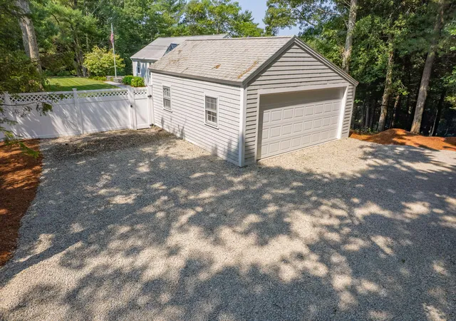 4th image of 162 Main St, Osterville, MA 02655 | MLS# 22601704