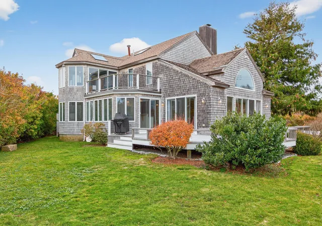 1st image of 15 Hedge Ln, Falmouth, MA 02540 | MLS# 22601828