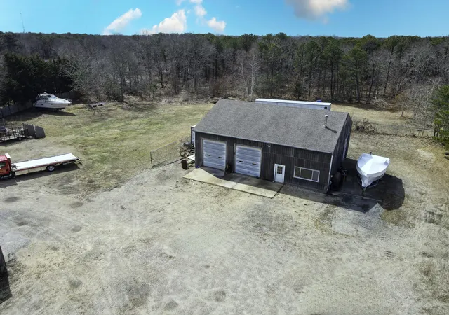 Photo 3 of Single family home for sale at 108 Trotting Park Rd, Teaticket, MA 02536 | MLS# 22601791 | Listing updated on 2026-08-24