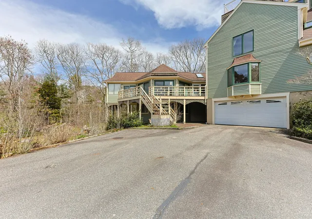 3rd image of 2 Hibbs Ln, Falmouth, MA 02540 | MLS# 22601878