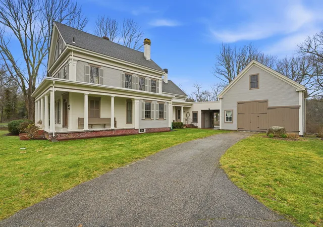 1st image of 194 Center St, Yarmouth Port, MA 02675 | MLS# 22601714