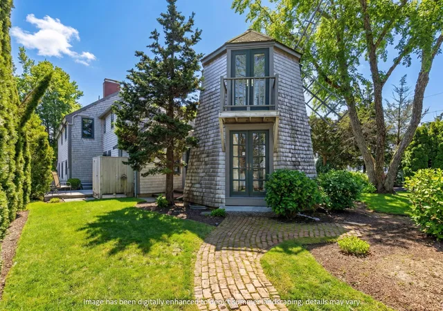 2nd image of 12 Cockachoisett Ln, Osterville, MA 02655 | MLS# 22601973