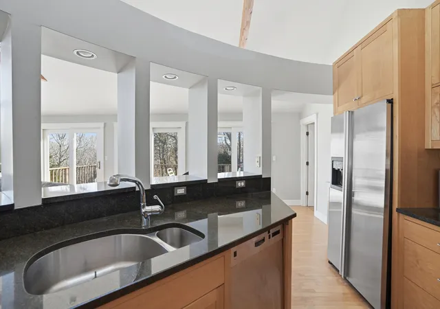 5th image of 18 Wood Duck Wy, Edgartown, MA 02539 | MLS# 22601985